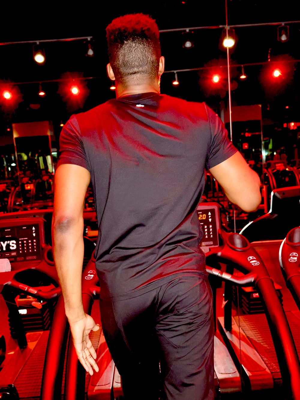 ALO BLK CONQUER REFORM CREWNECK SS