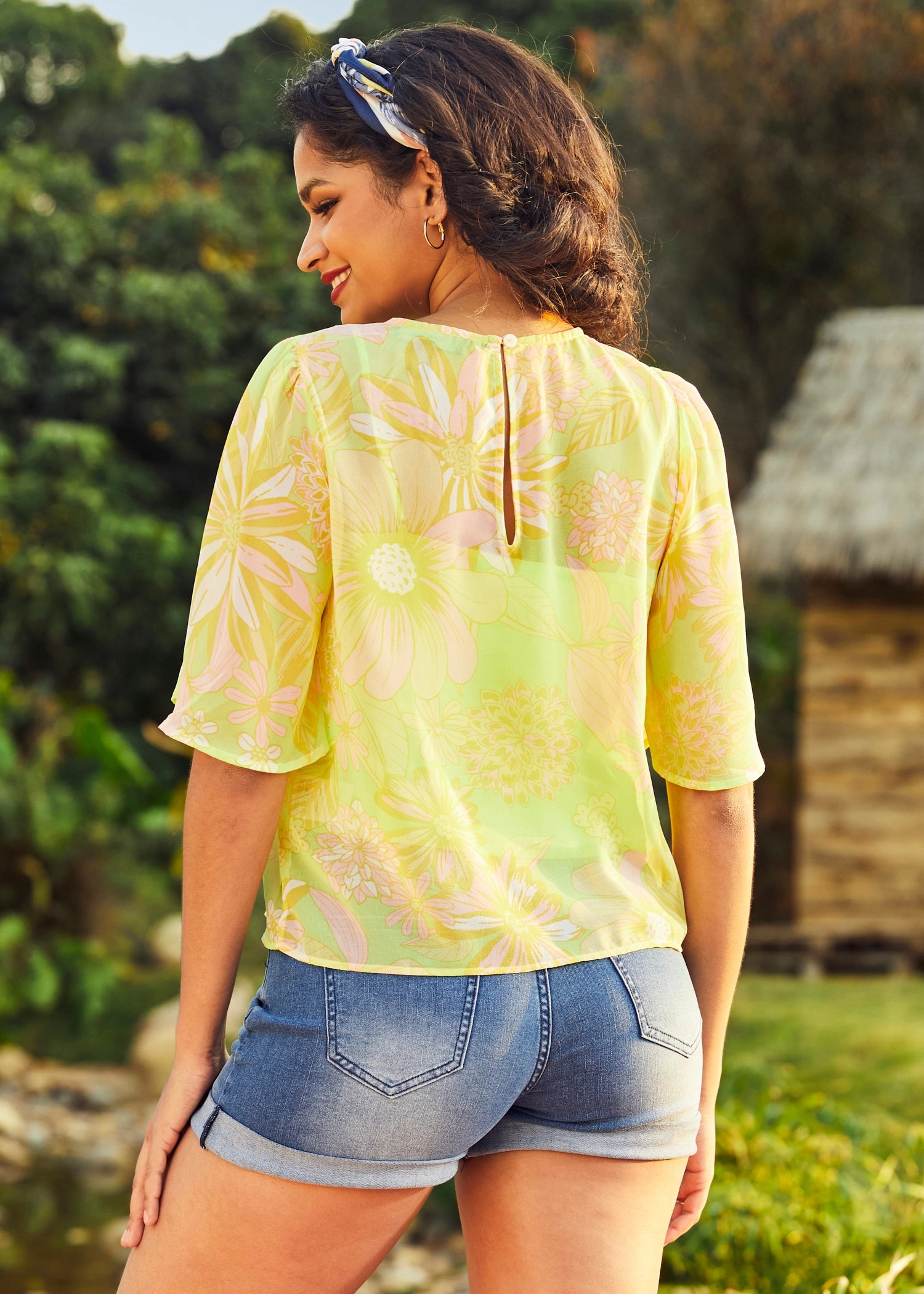 Fluttering Outta Sight Blouse