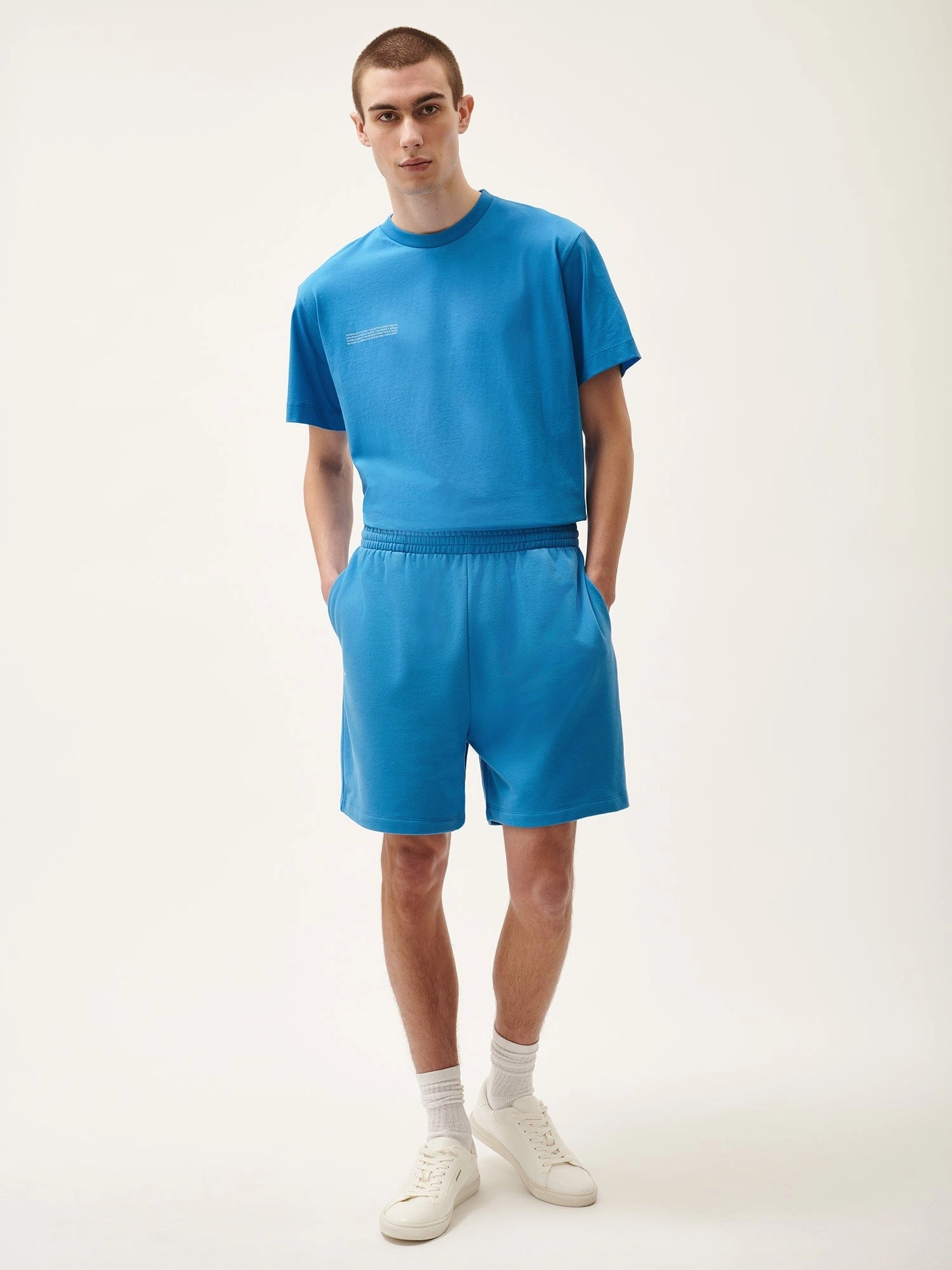 Mens 365 Midweight Mid Length shorts—geyser blue