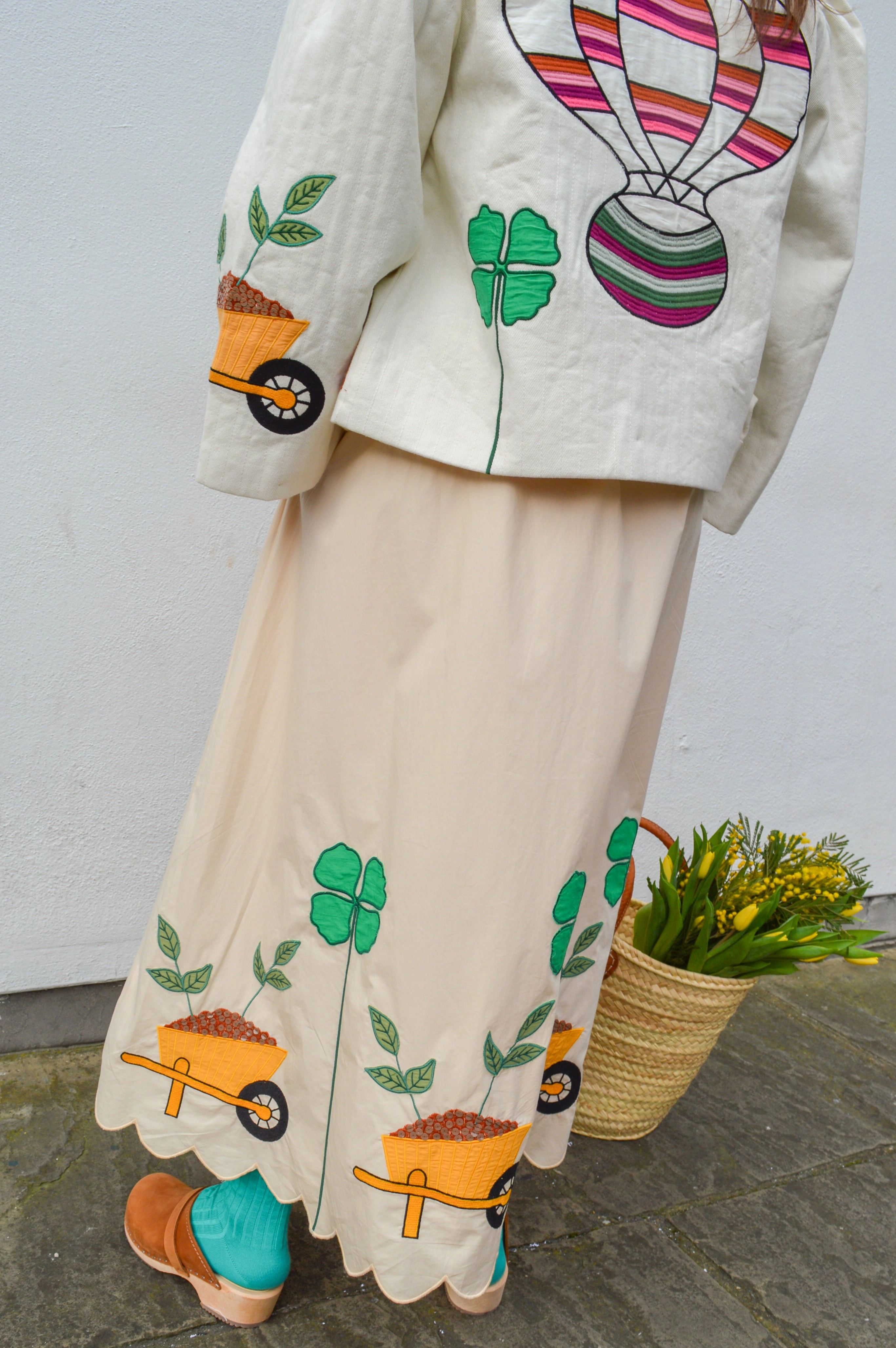 Stella Nova Embroidered Scalloped Ivory Midi Skirt