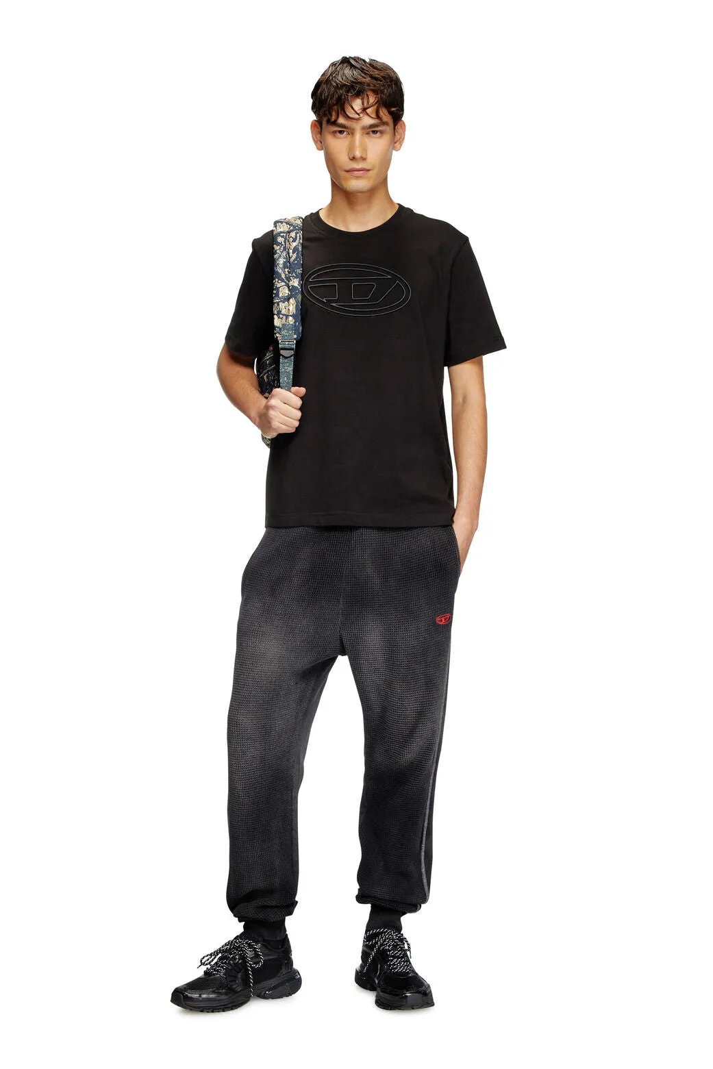 T-Adjust-Bigoval T-shirt with embossed Oval D Black