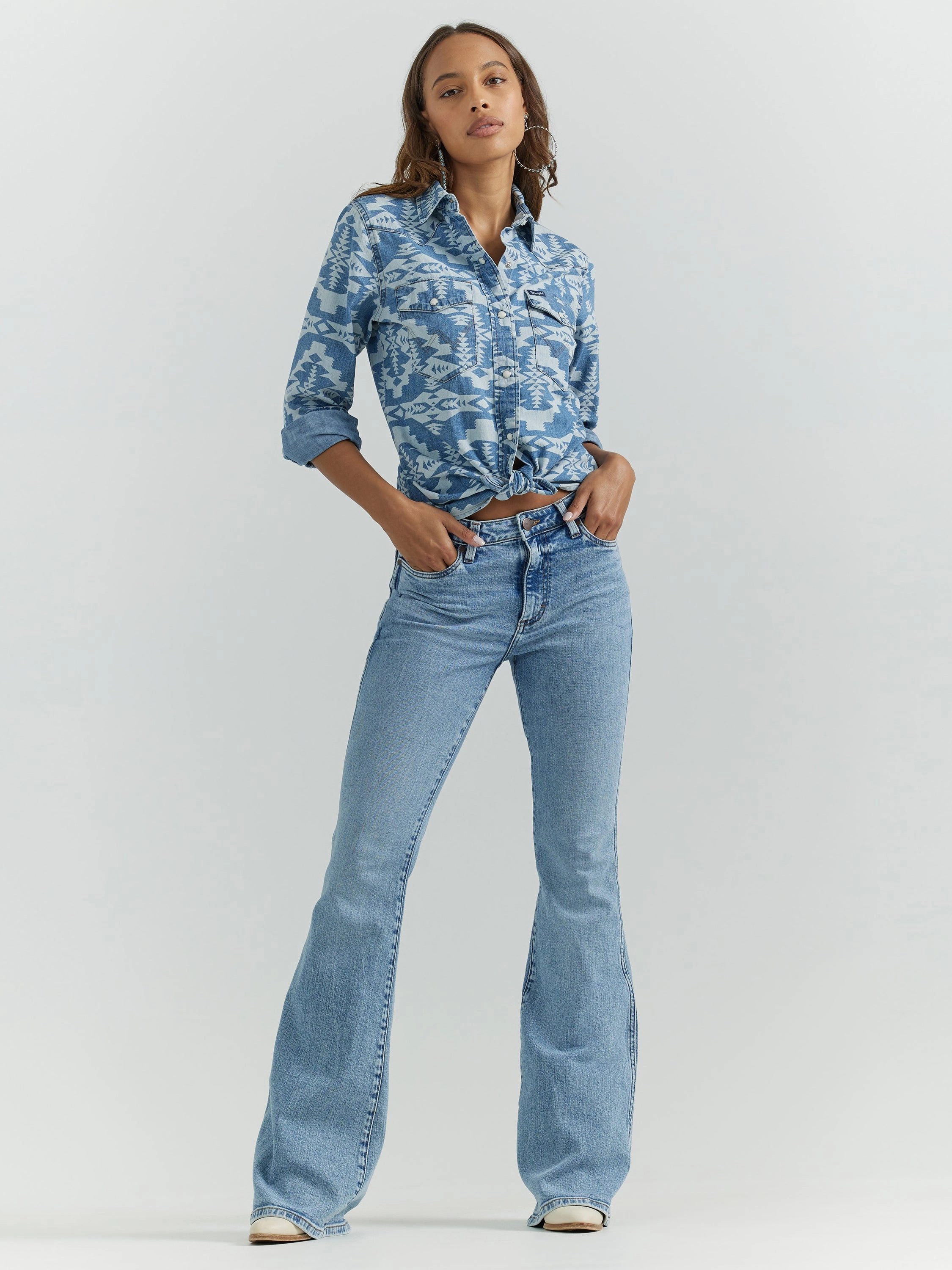 Women's Wrangler Retro Vintage Snap Front Shirt #112353125